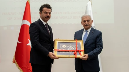 Binali Yıldırım, 7. Uluslararası Mâtürîdîlik Sempozyumu için Selçuk Üniversitesinde